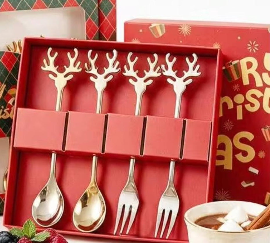 Reindeer Set – 4 Piece